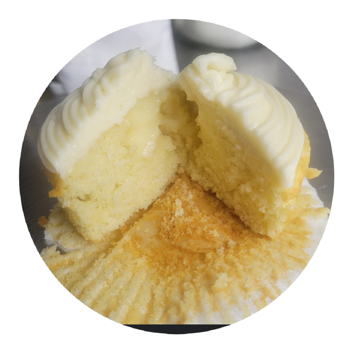 vanilla cupcakes with vanilla filling inside.we offer 6 and 12