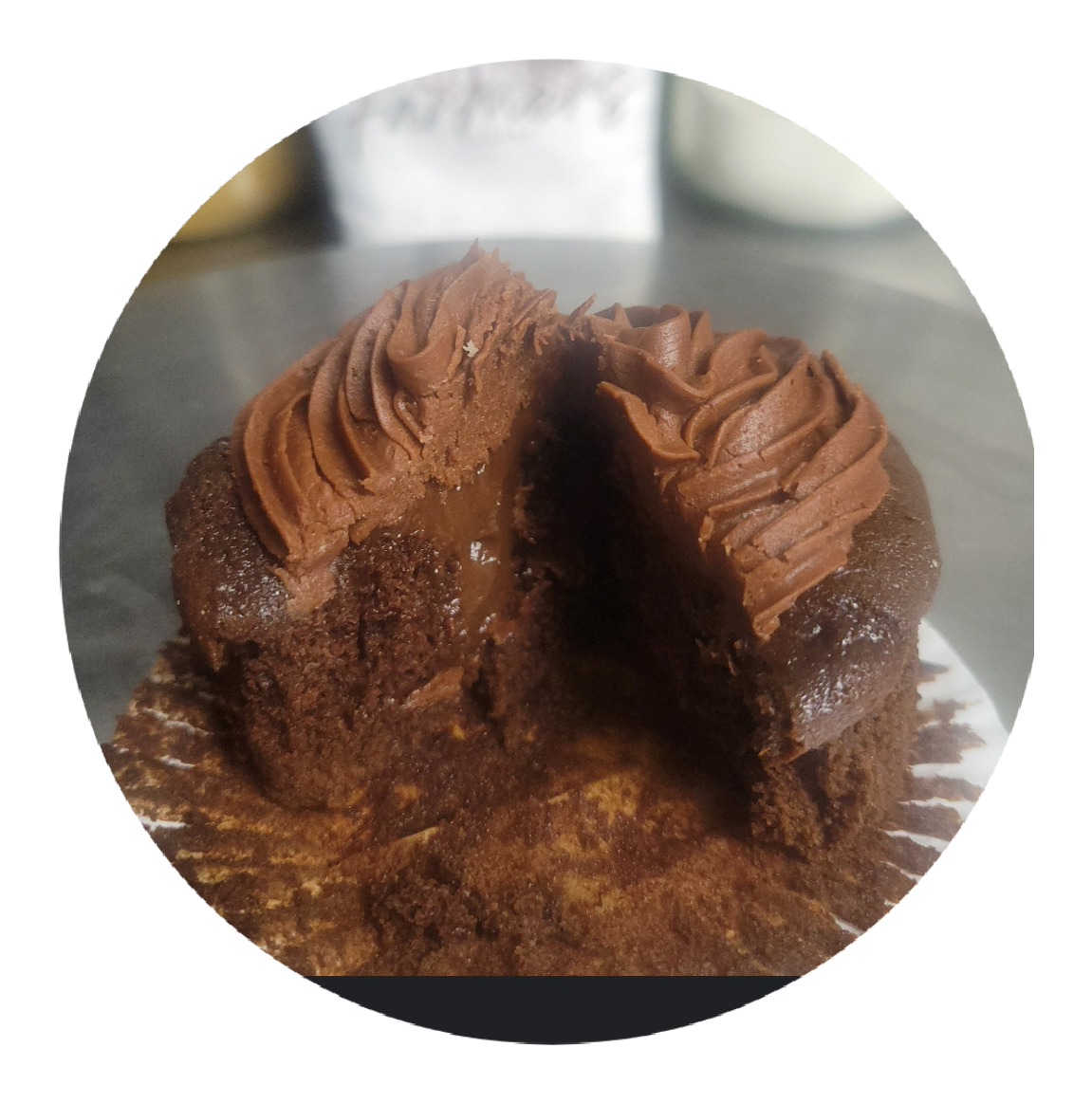 chocolate cupcakes with chocolate filling inside we offer 6 and 12